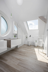 Объект из Мансардные окна c 2-камерным стеклопакетом Fakro PTP-V U4